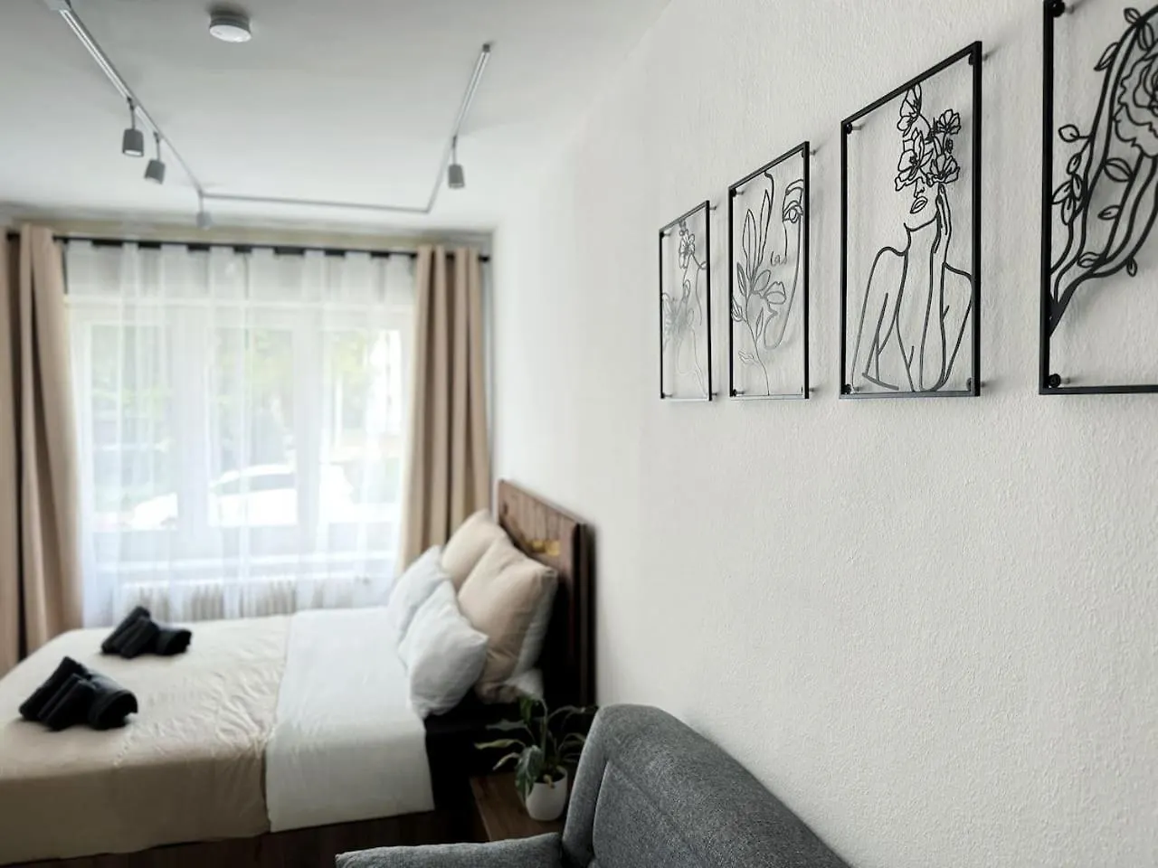 Holidayhome Apartments I Stylish Private Room In The Heart Of Berlin-Kreuzberg