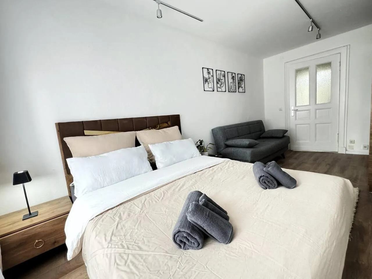 Holidayhome Apartments I Stylish Private Room In The Heart Of Berlin-Kreuzberg Berlin