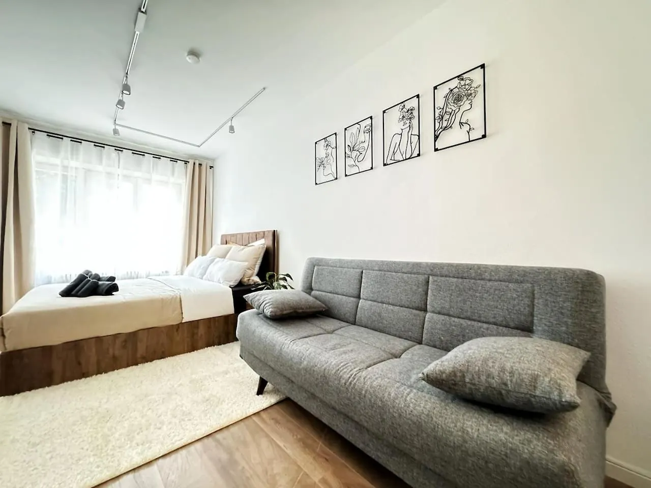 Holidayhome Apartments I Stylish Private Room In The Heart Of Berlin-Kreuzberg