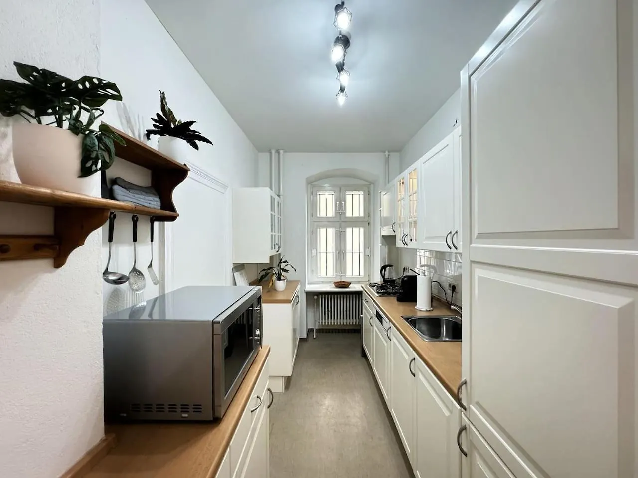 Holidayhome Apartments I Stylish Private Room In The Heart Of Berlin-Kreuzberg