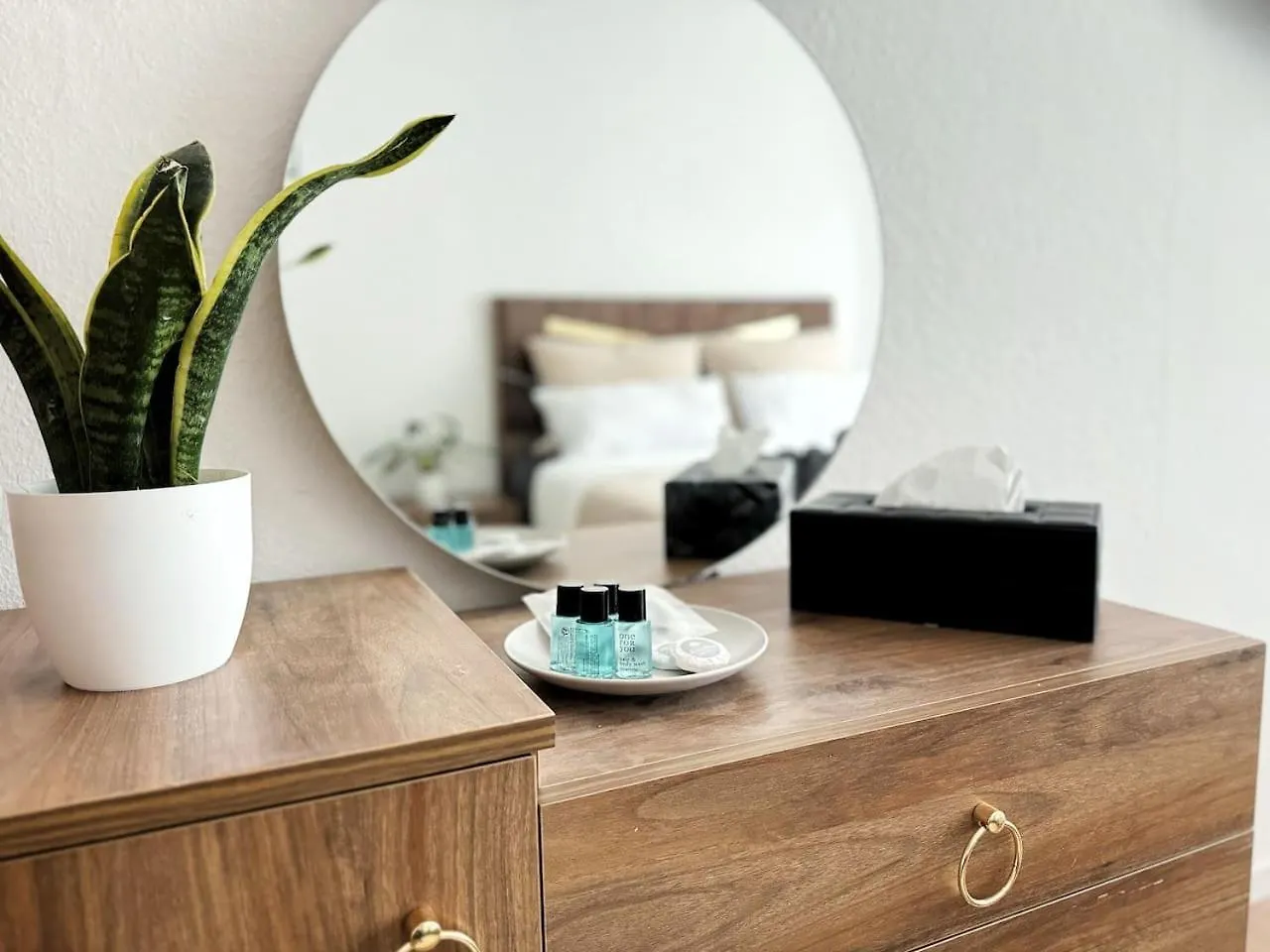 Holidayhome Apartments I Stylish Private Room In The Heart Of Berlin-Kreuzberg
